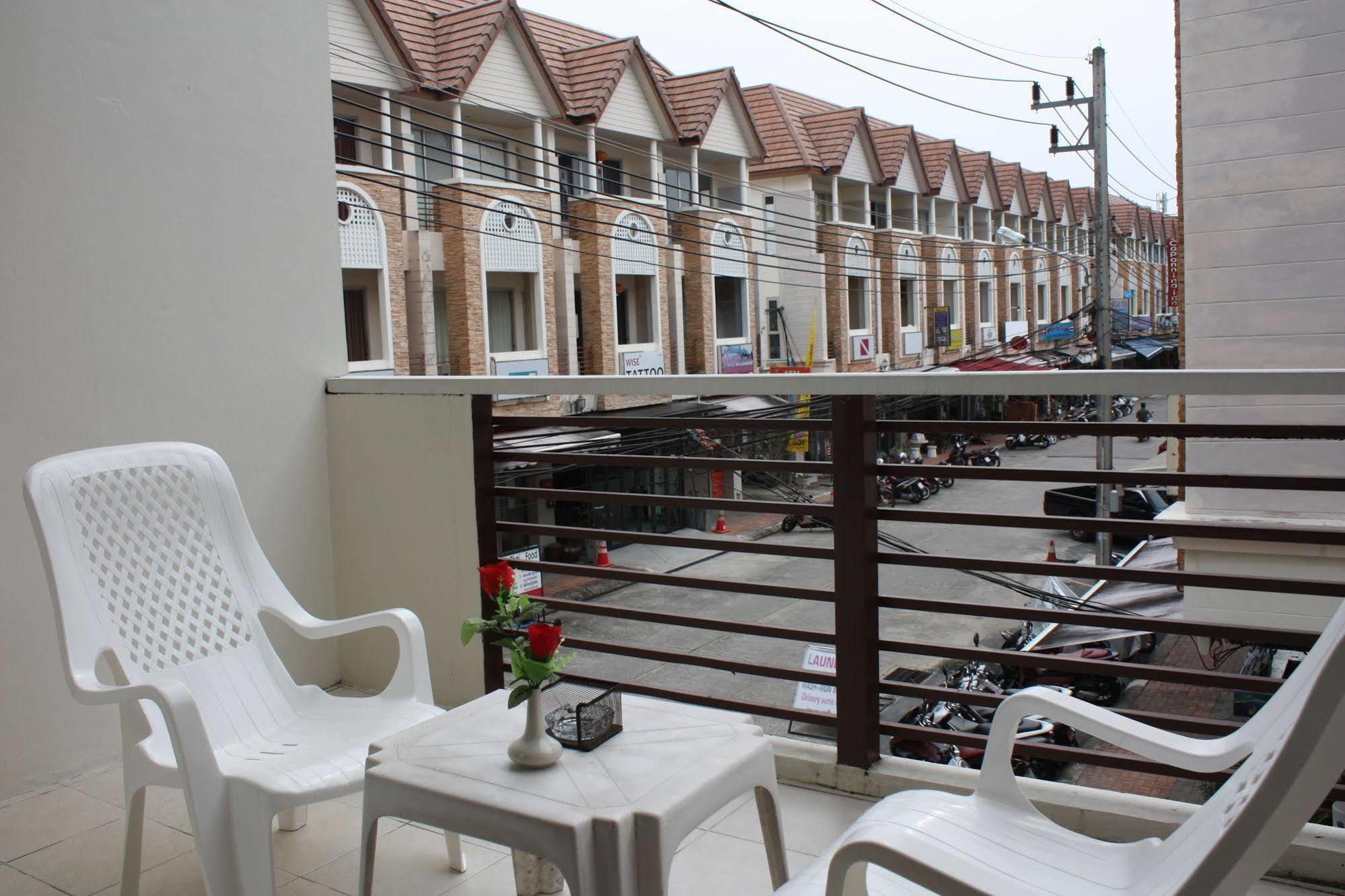 Phuket Racha Kata Homestay Εξωτερικό φωτογραφία